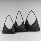Momo L Black