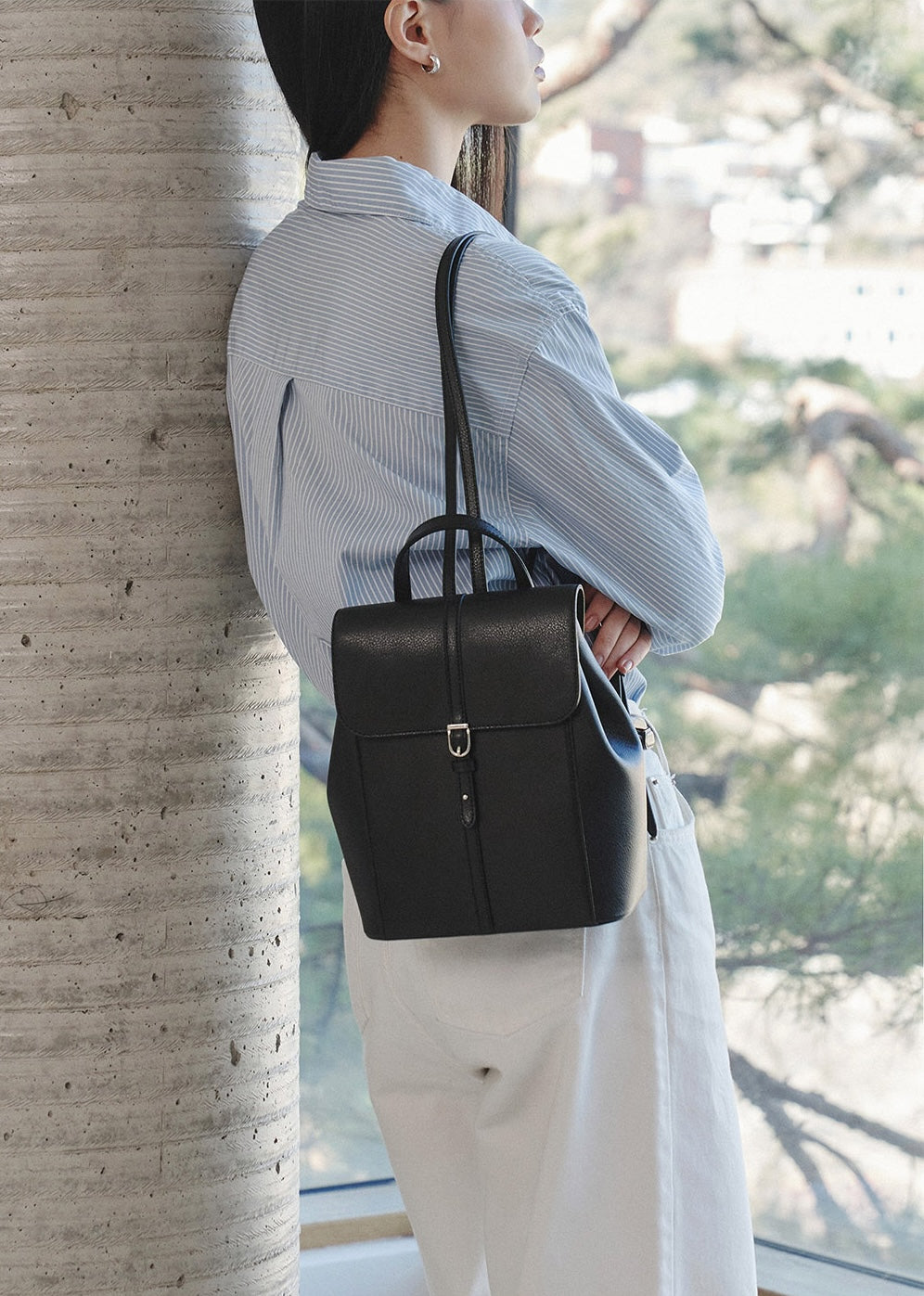 Mono Black