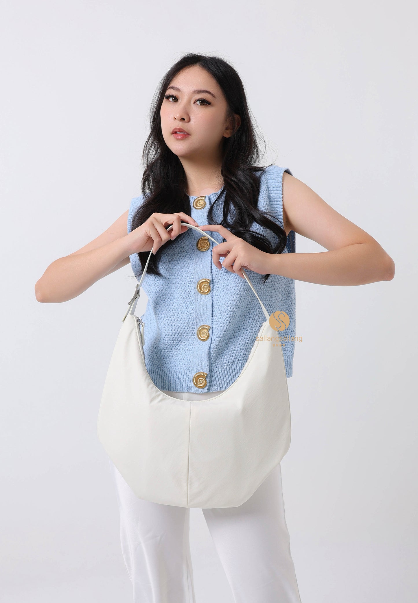 MOSSY HOBO BAG ecru white