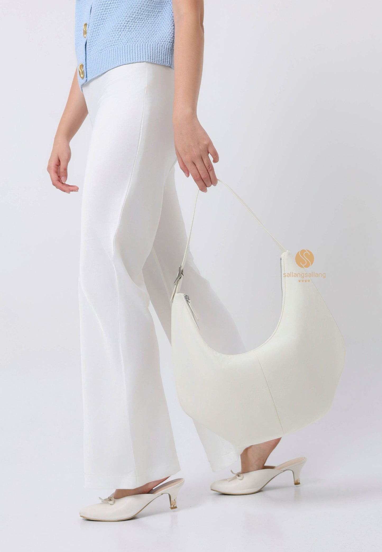 MOSSY HOBO BAG ecru white
