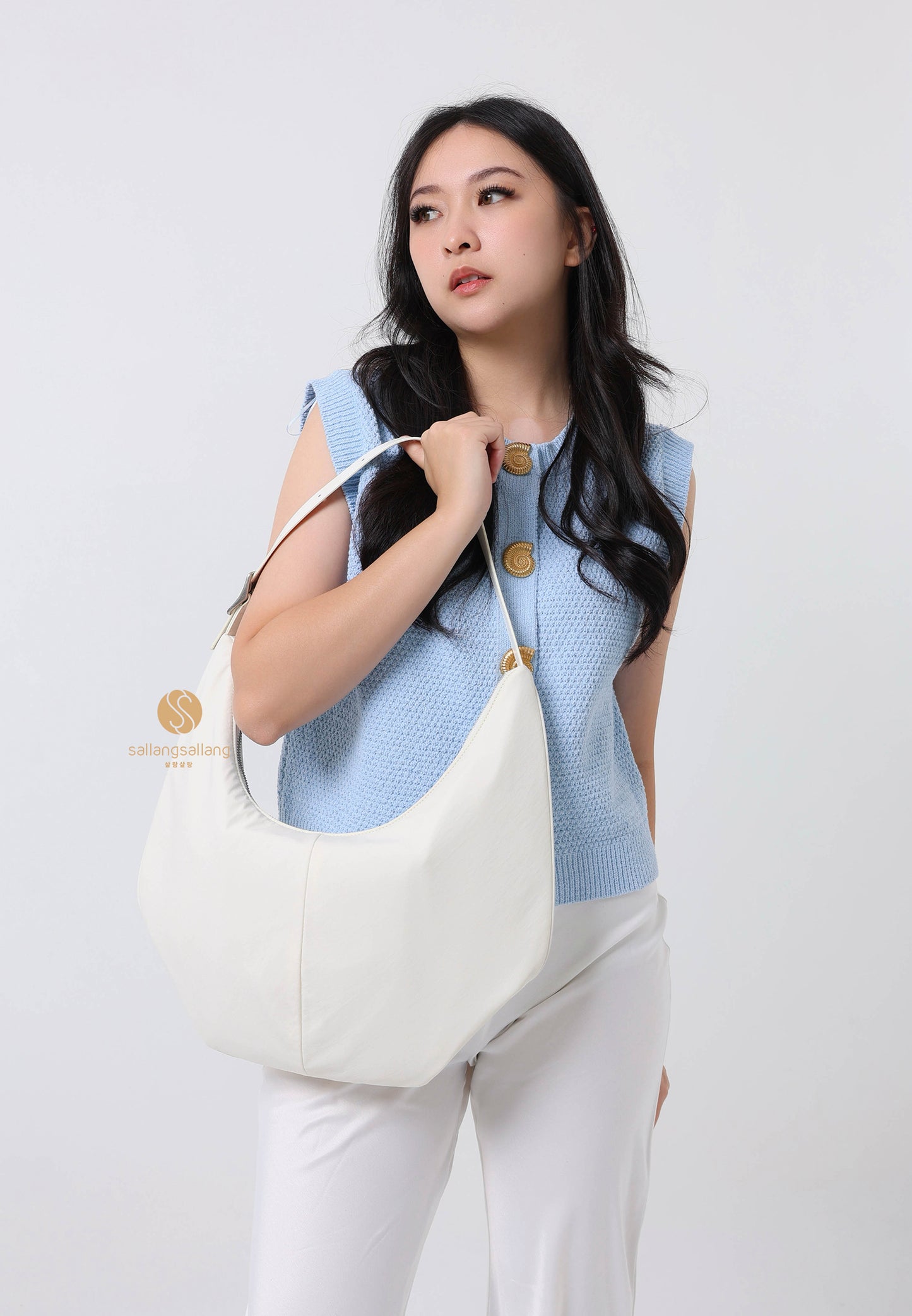 MOSSY HOBO BAG ecru white