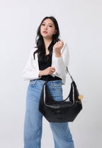 MOSSY HOBO BAG leather black