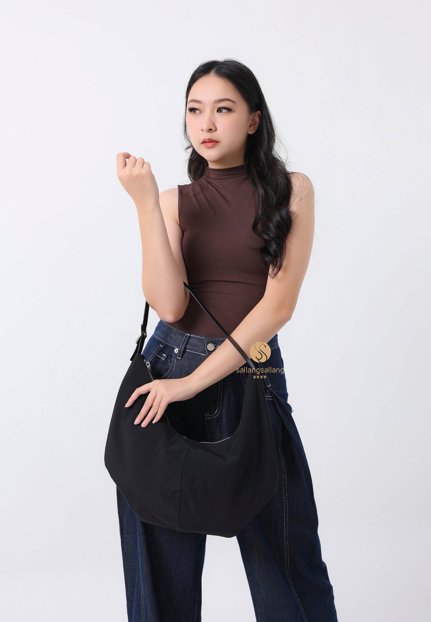 MOSSY HOBO BAG soft black