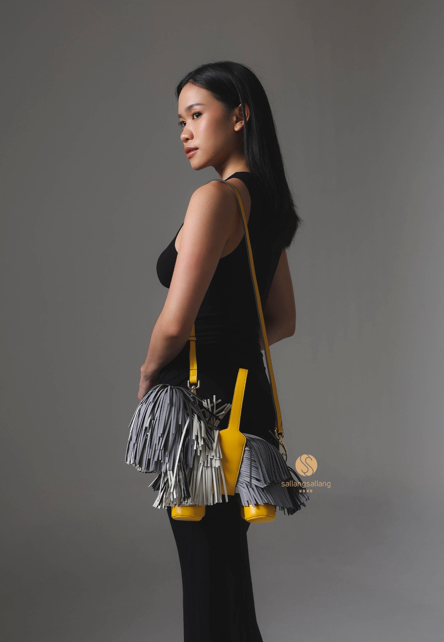 Nita Puppy Shape Handbag - Gray