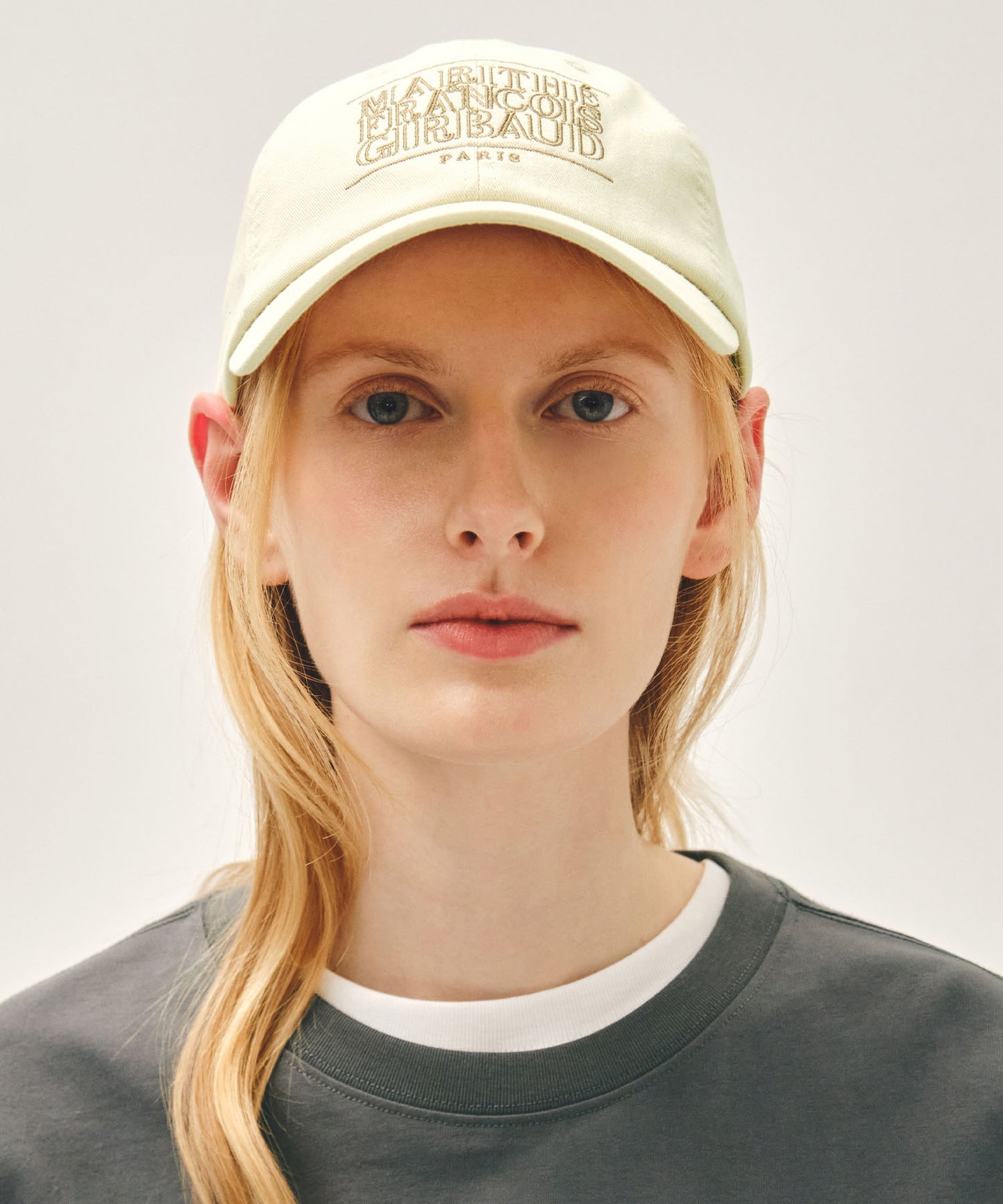 OUTLINE CLASSIC LOGO CAP ivory