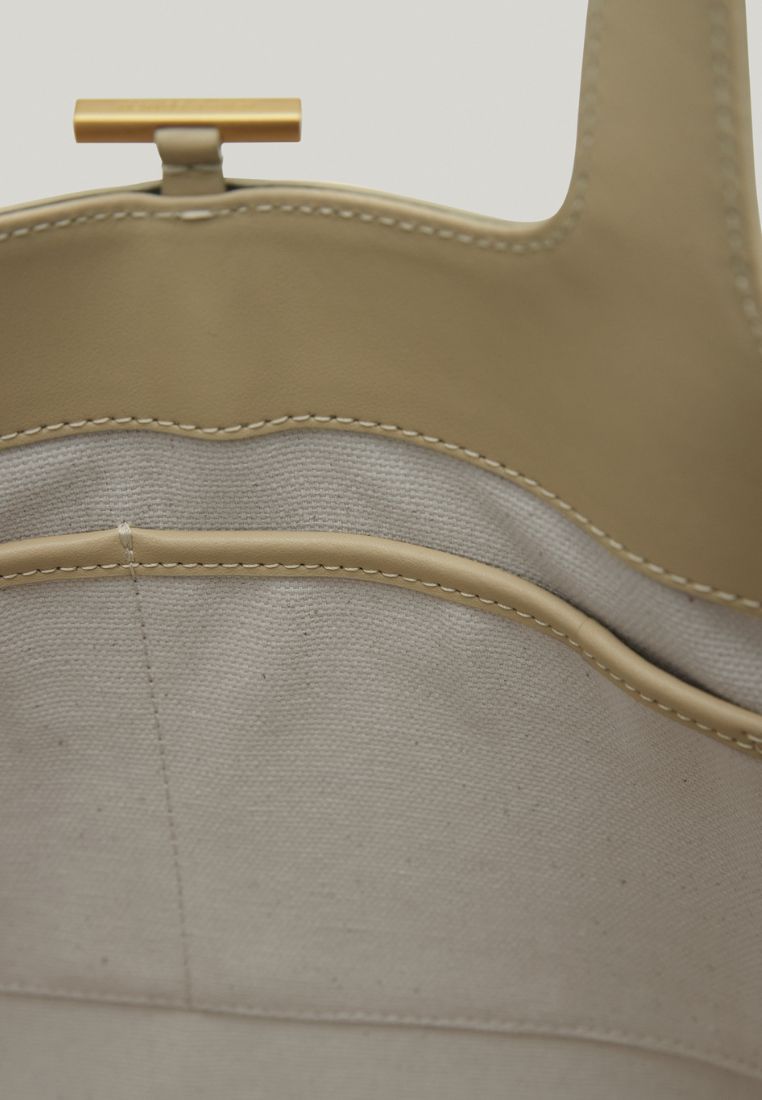 PANIER TOTE BAG egg beige