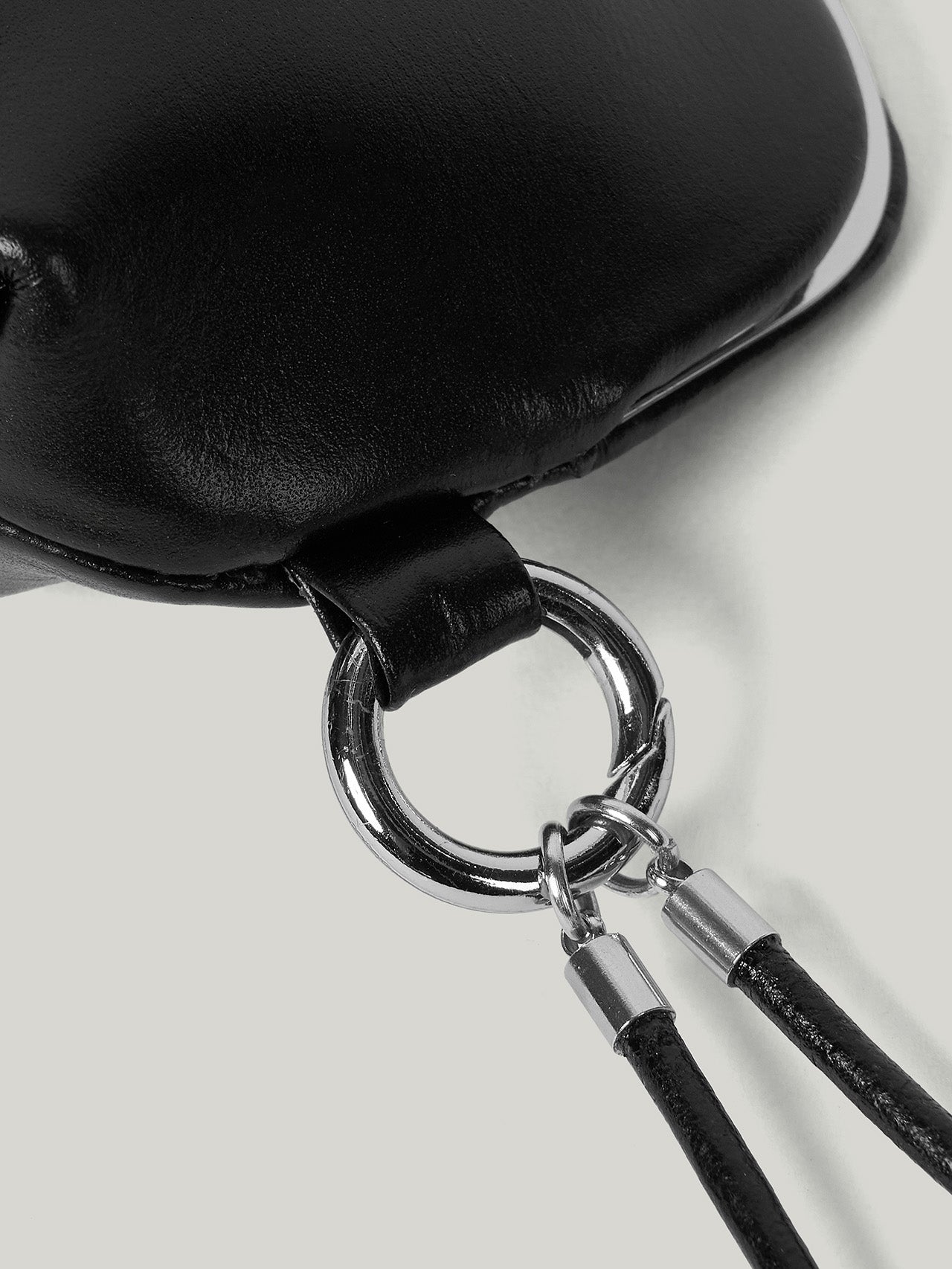 PAVE FRAME CASE matte black