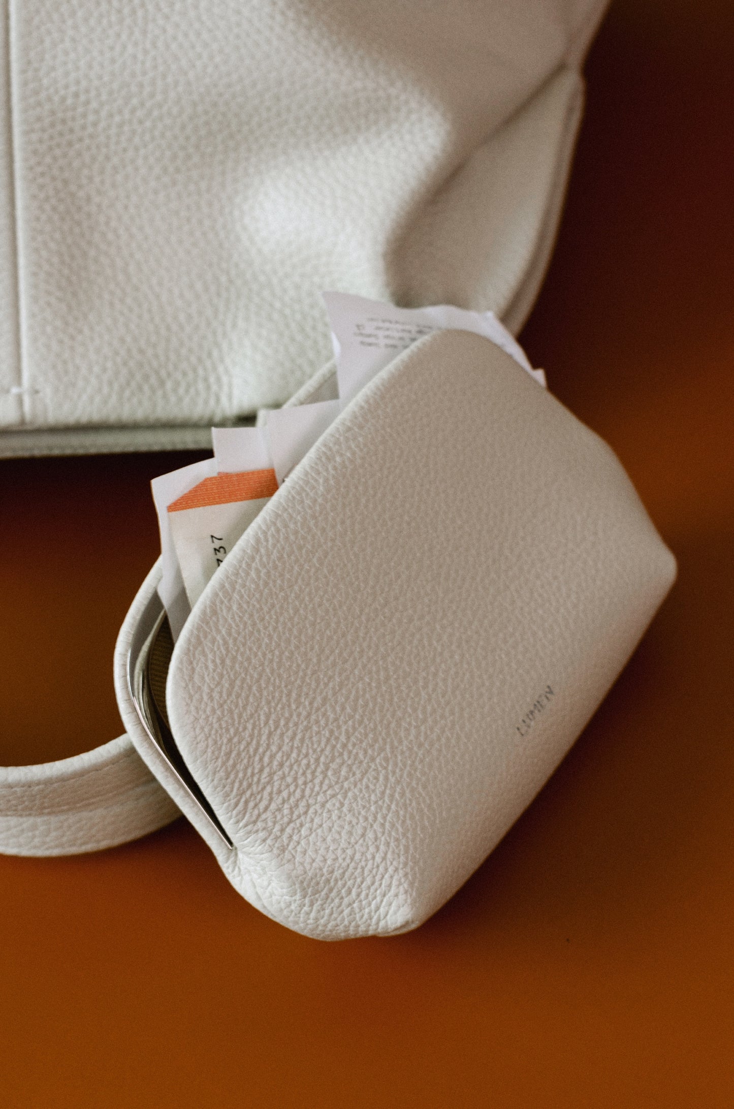 PAVE FRAME POUCH misty white