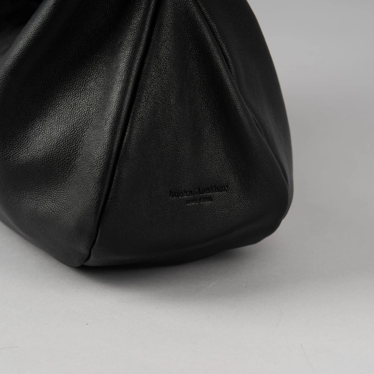 Pita Mini Black