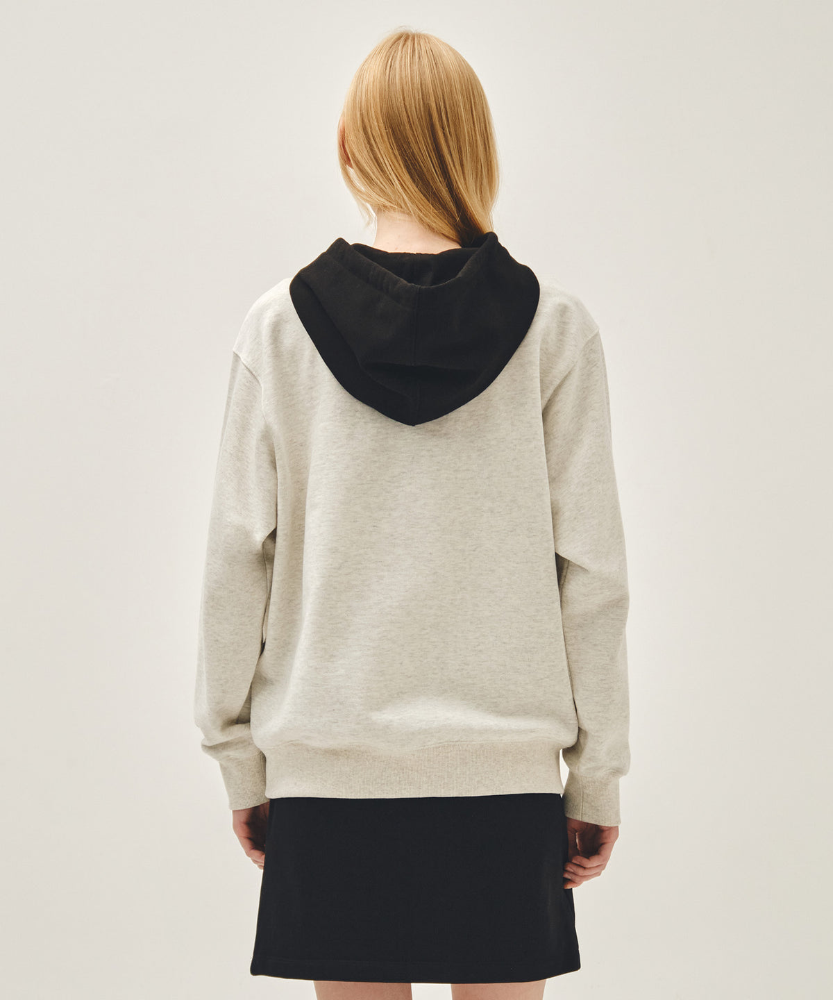 SHADOW CLASSIC LOGO COLOR BLOCK HOODIE oatmeal