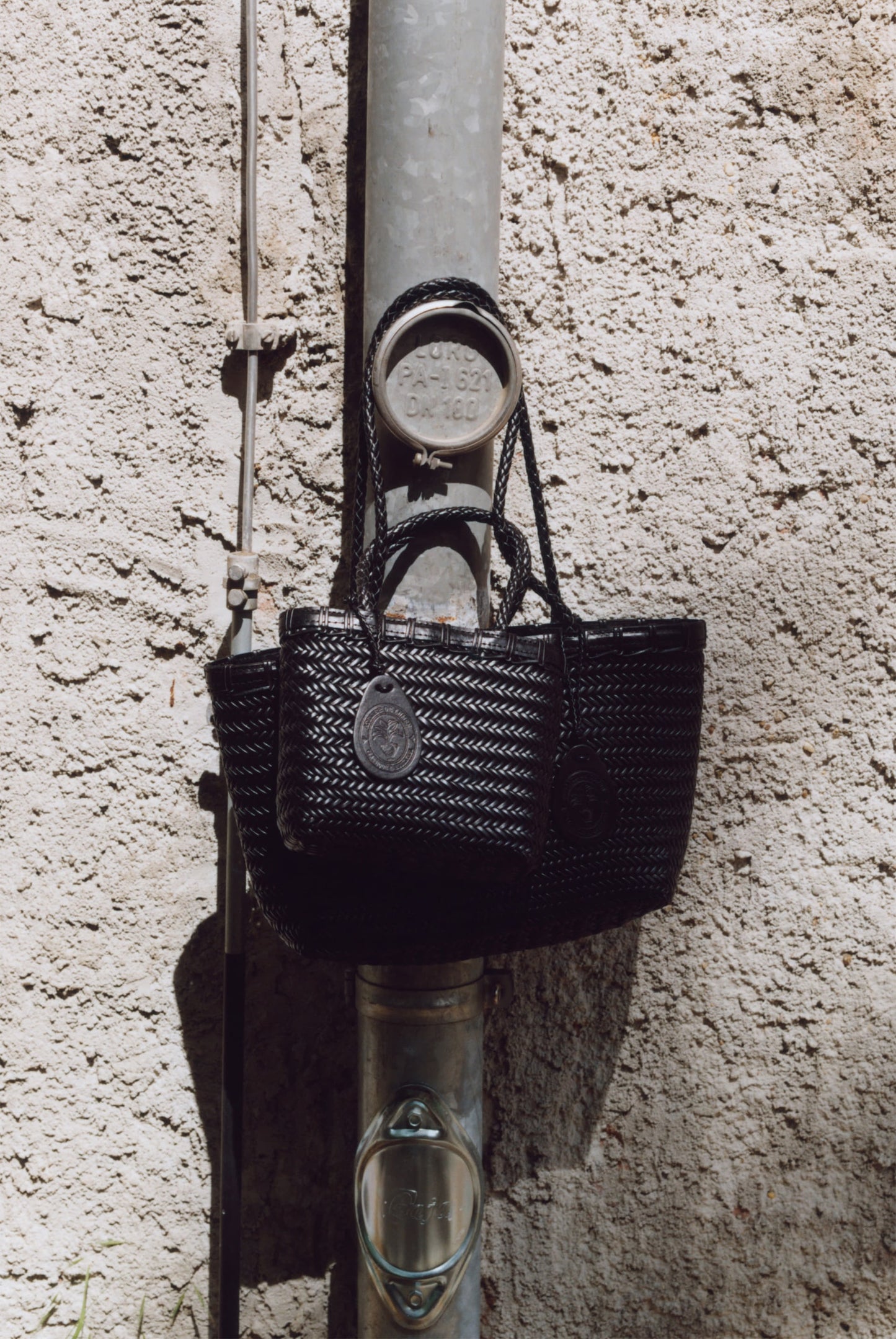 TWIG PETIT BAG dried black