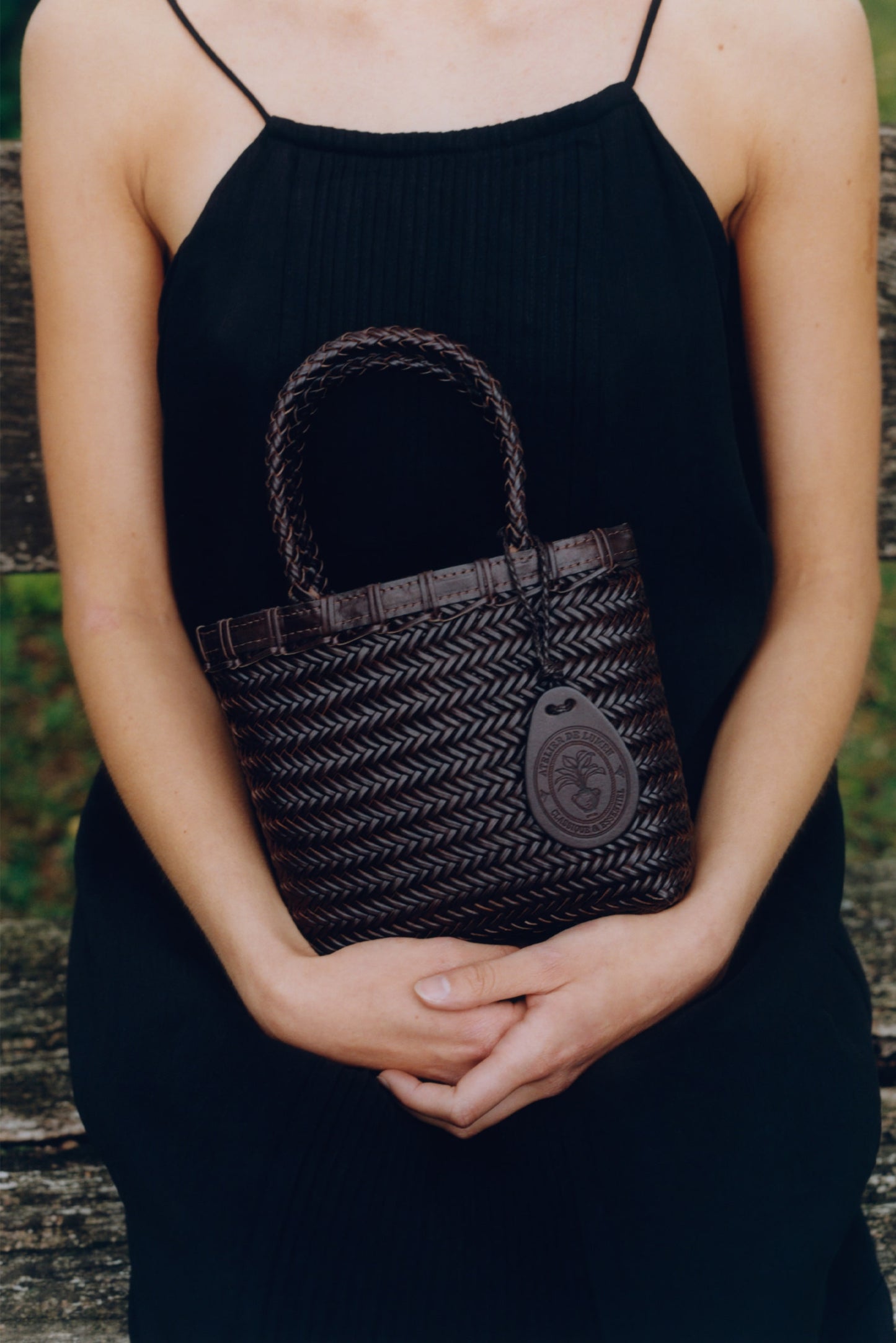 TWIG PETIT BAG dried black