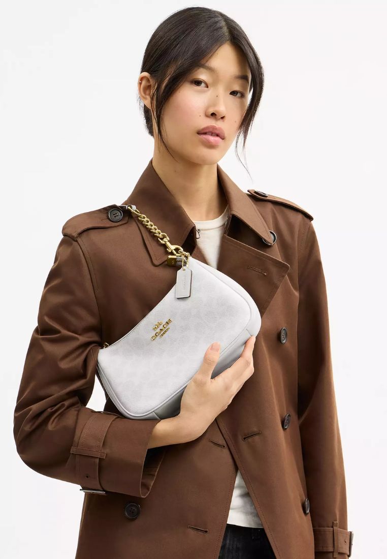 Teri Shoulder Bag In Signature Canvas Gold White Chalk