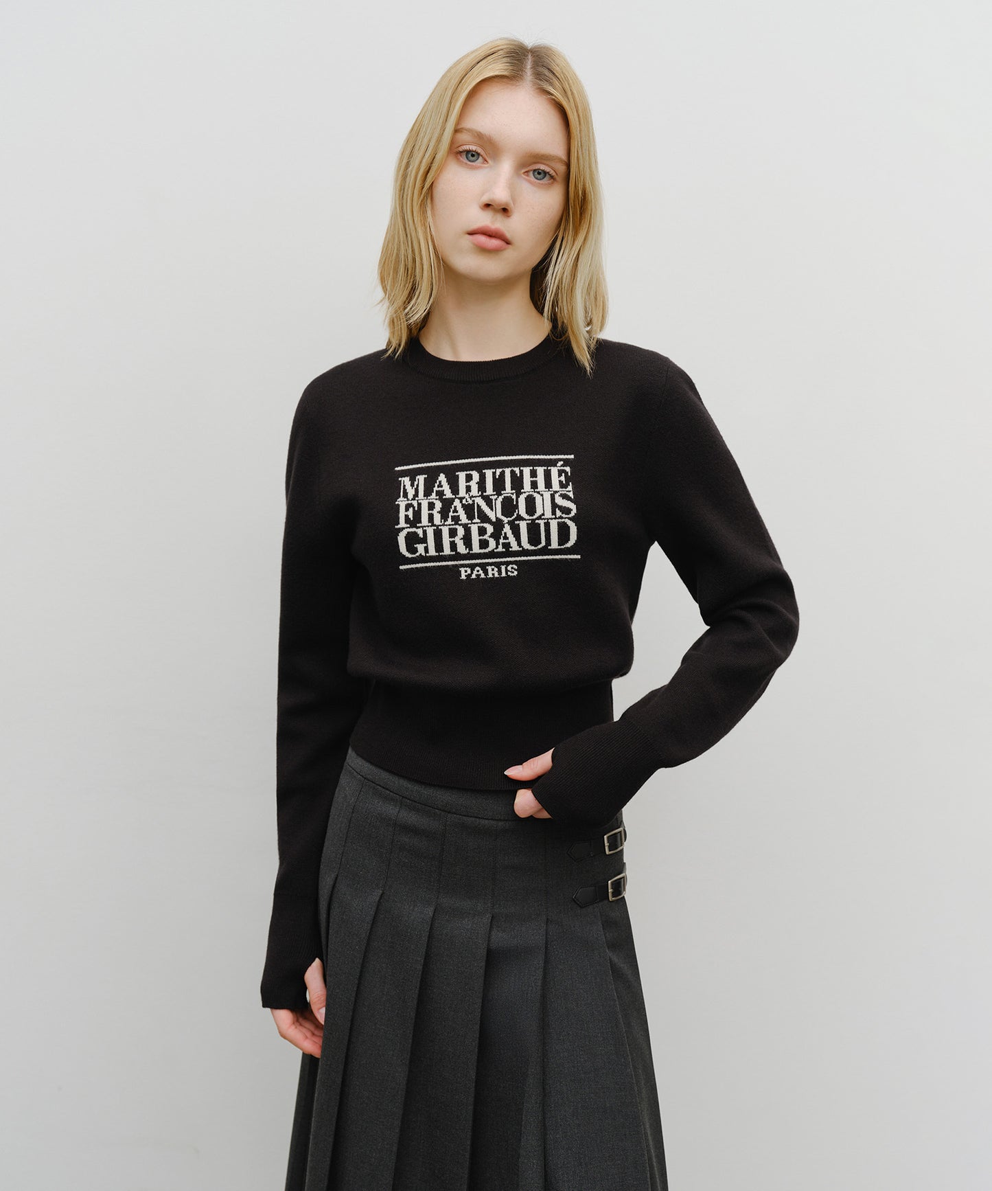 W CLASSIC LOGO CROP KNIT black
