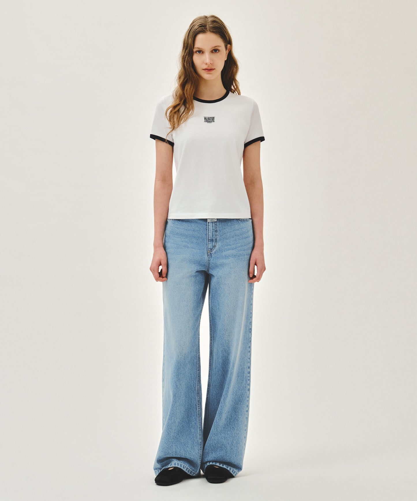 W CLASSIC LOGO RINGER TEE white