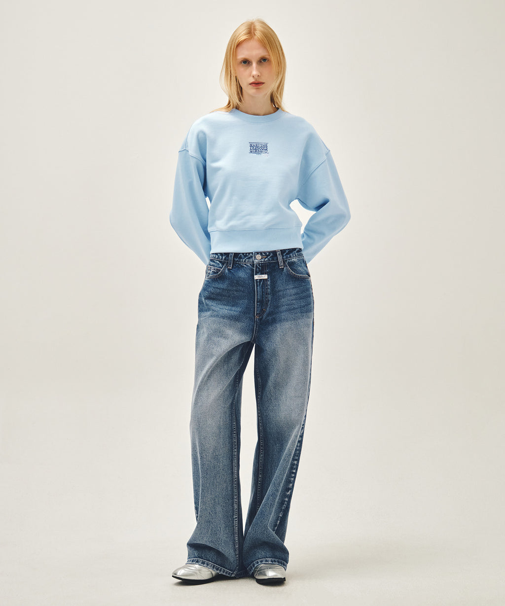 W FLOWER CLASSIC LOGO CROP SWEATSHIRT sky blue
