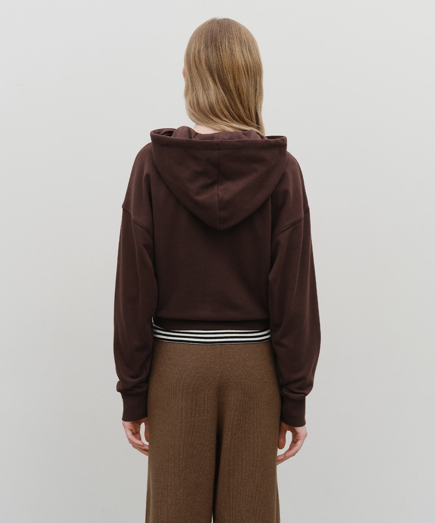 W SMALL CLASSIC LOGO CROP HOODIE brown