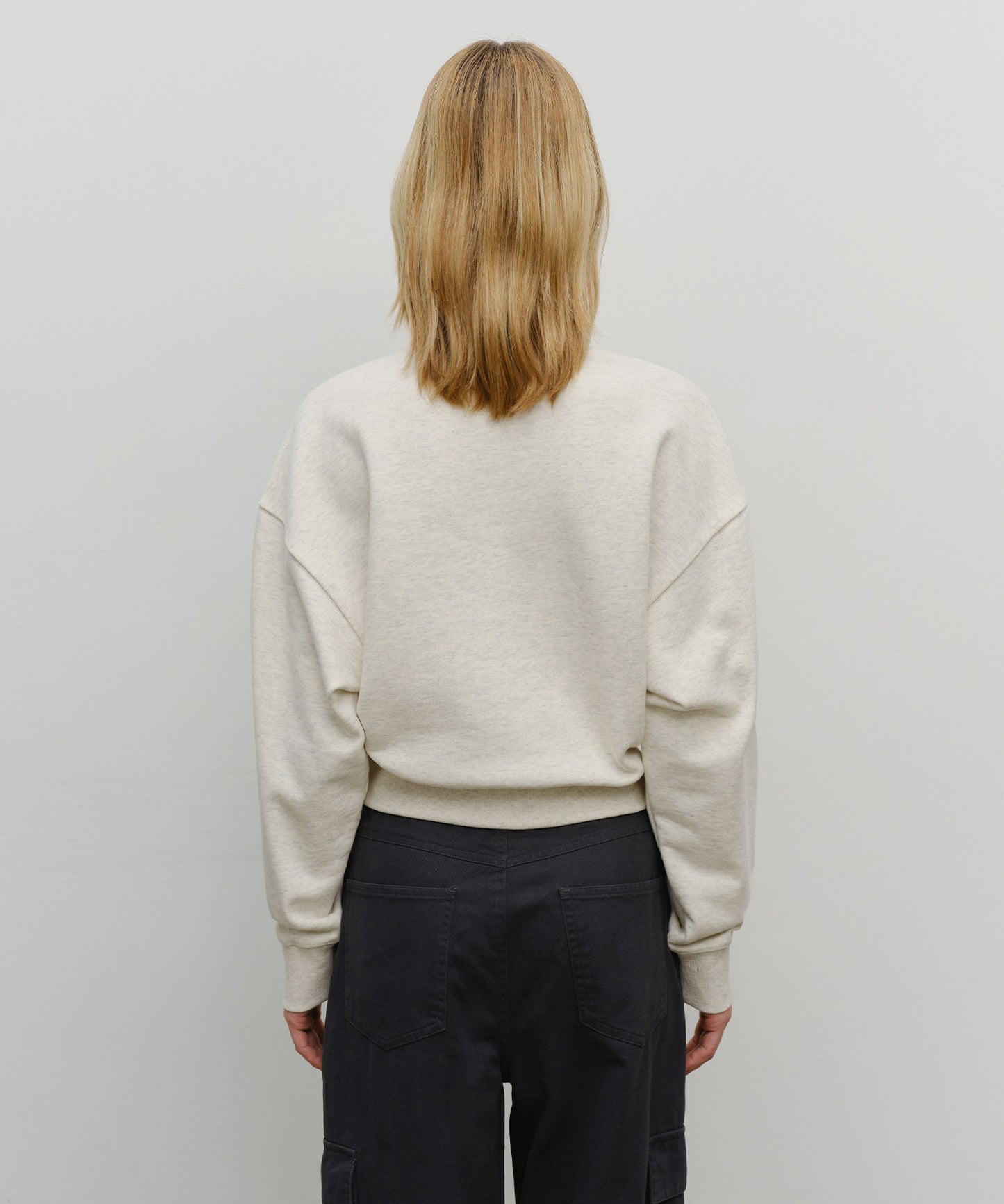 W SMALL CLASSIC LOGO CROP SWEATSHIRT oatmeal