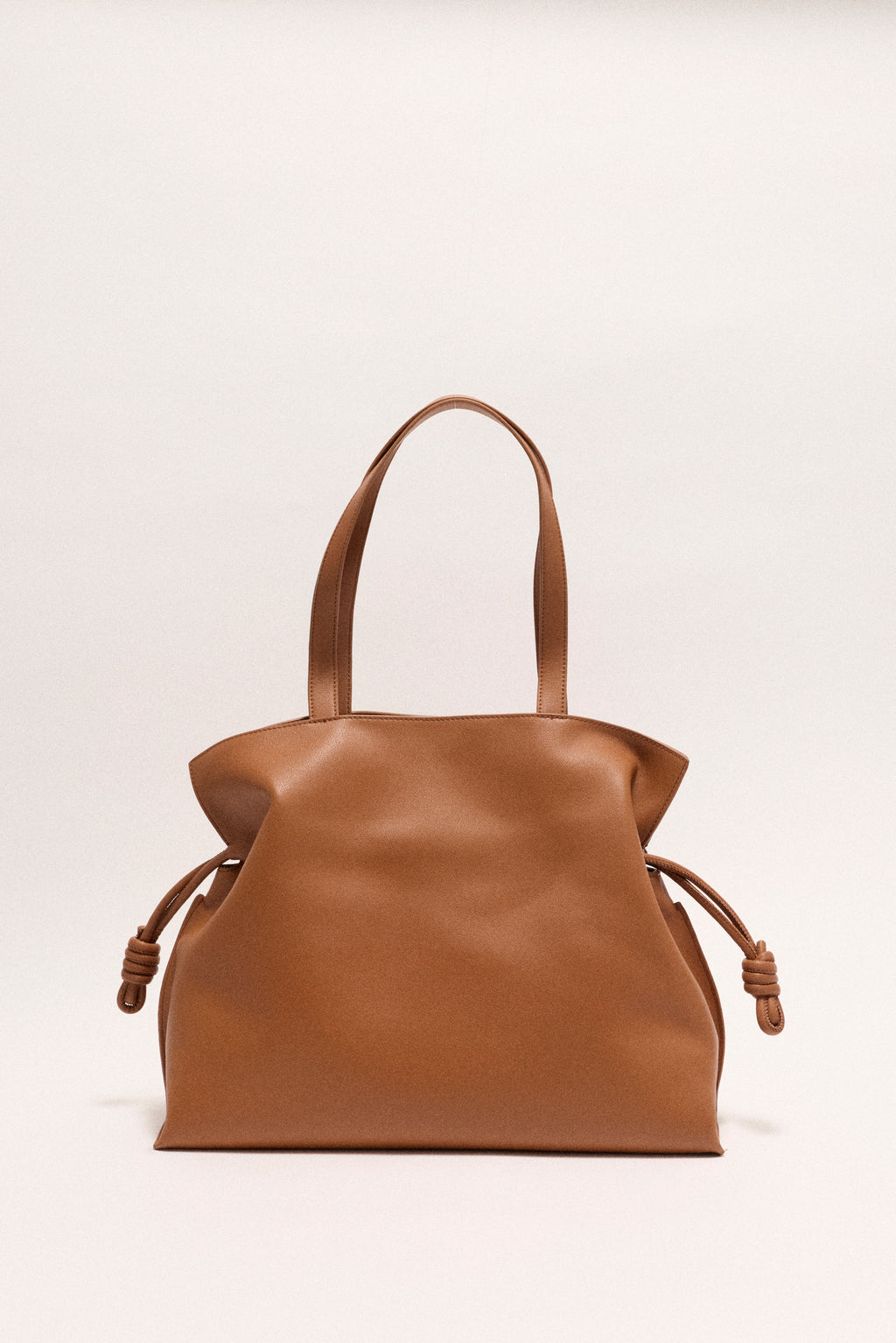 ELIA Warm Brown