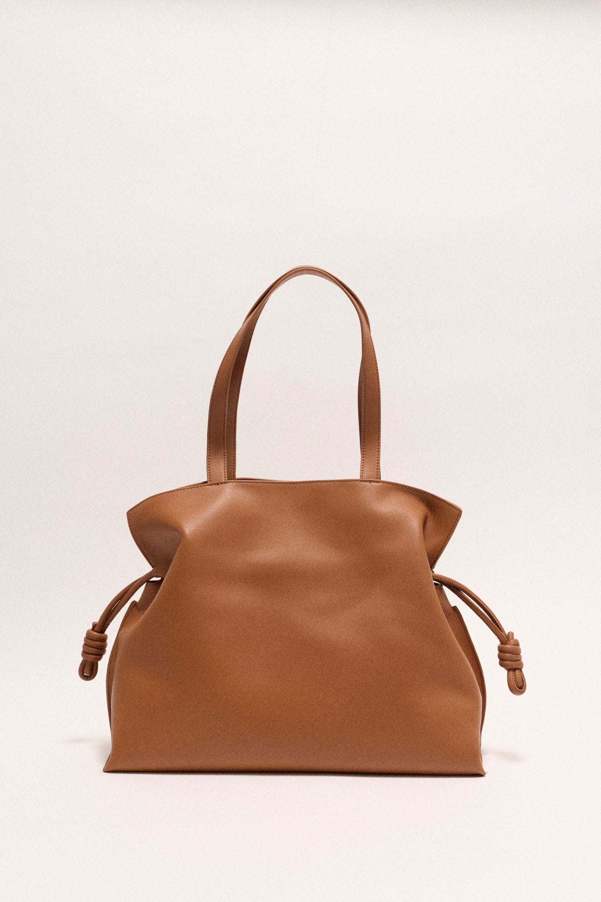 ELIA Warm Brown