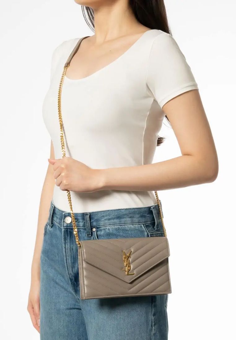 Woc Envelope Lambskin Leather Greyish Brown (19cm)