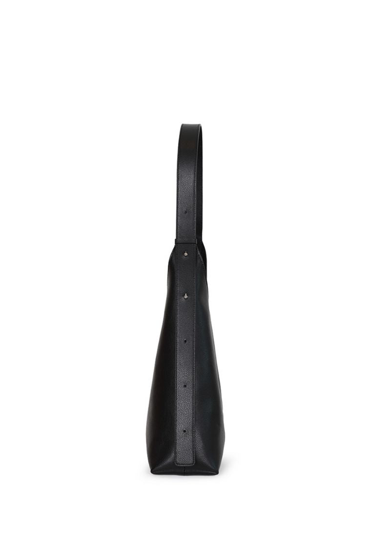 Angle Black