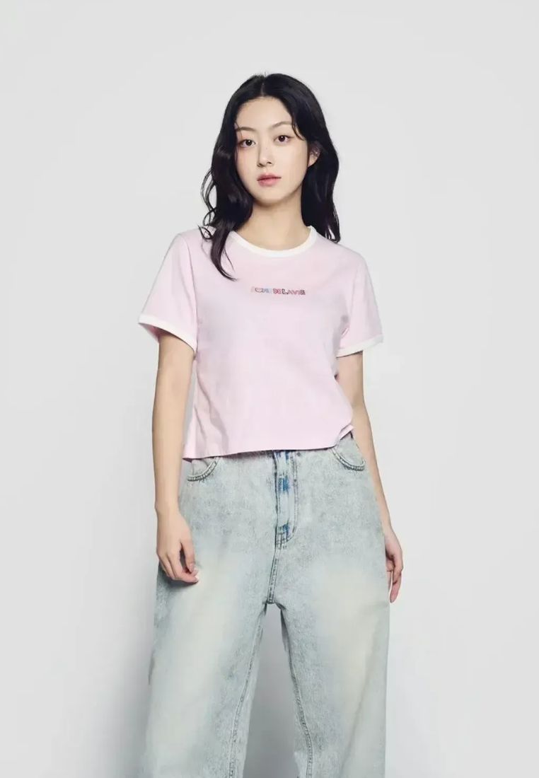 Belly Collage Logo Crop Short Sleeve T- Shirt Light Pink