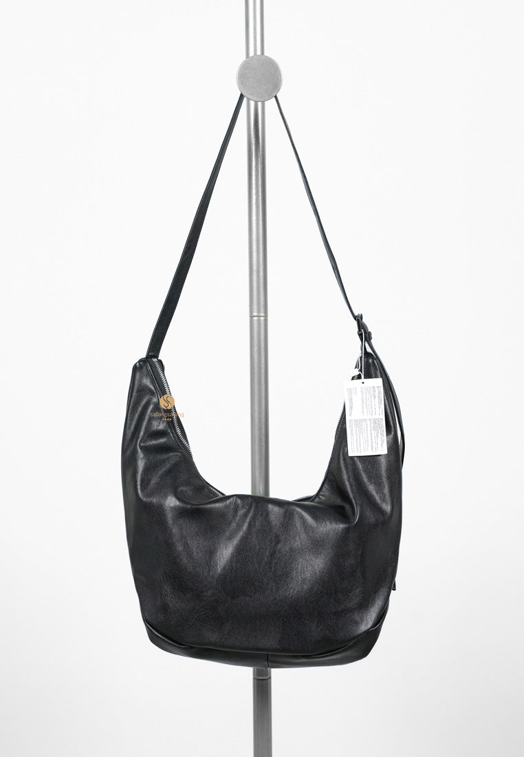 [DEFECT SALE 301] Belt Apple Sling Bag L Nappa Black