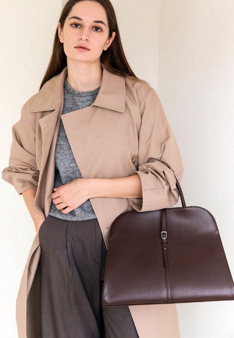 Blanc Large Burgundy Brown