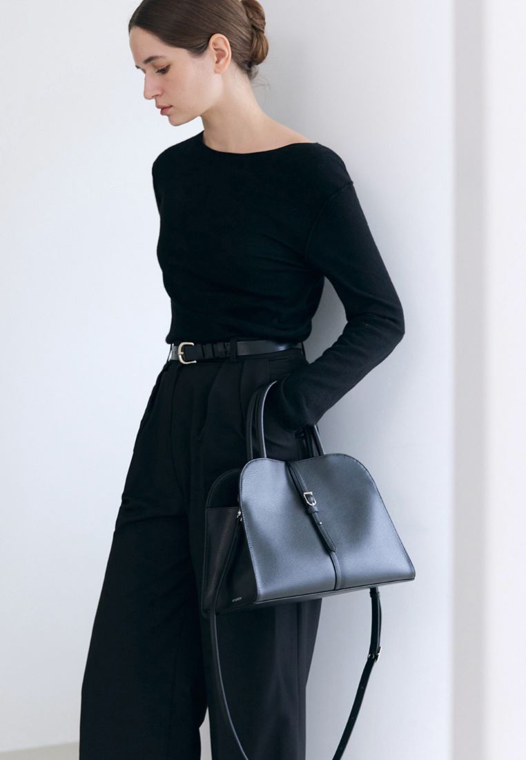 Blanc Medium Black