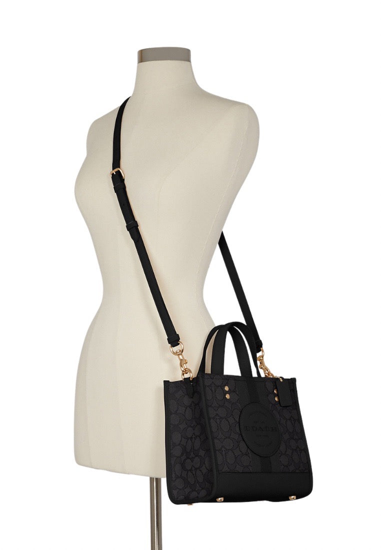 Signature Jacquard Dempsey Tote 22 Black Smoke