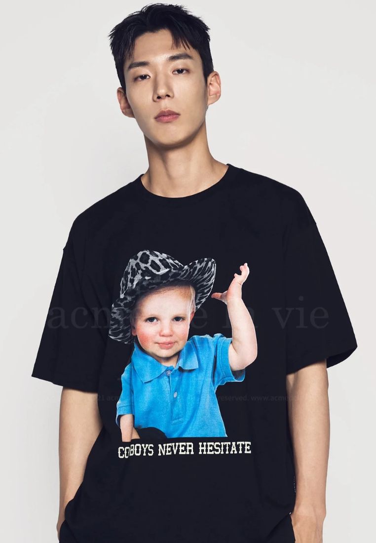 Cowboy Lettering Baby Face Short Sleeve T-Shirt Black