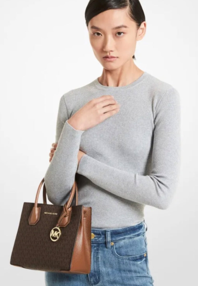 Mercer Medium Messenger in Signature Brown