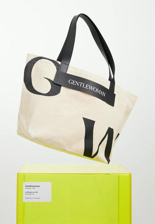 The Classic Chaos Tote Cream