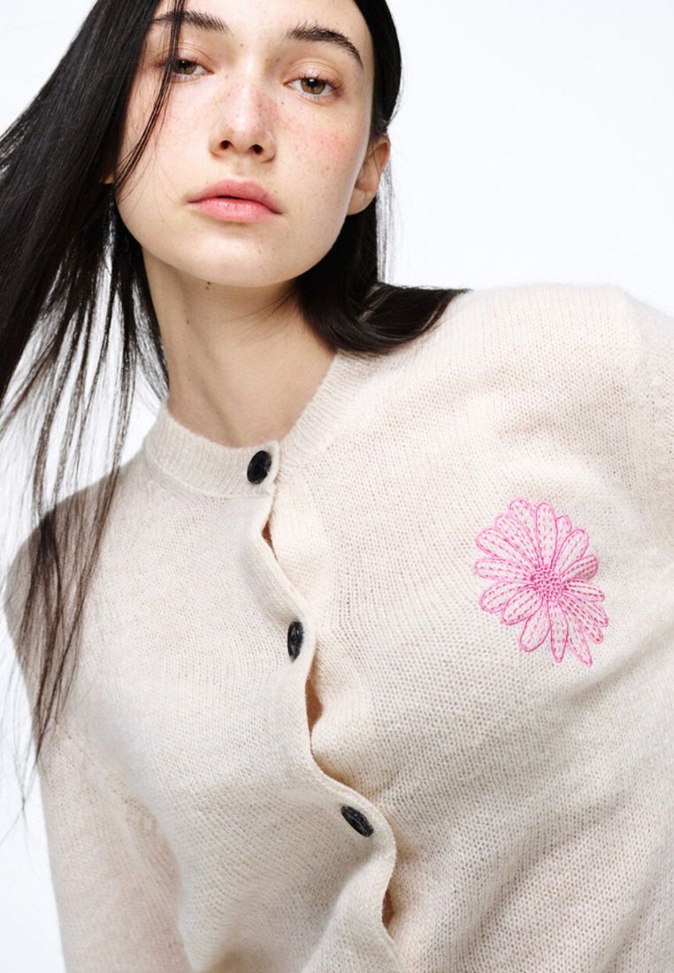 Mohair Cardigan Round Neck Ivory Pink