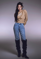 W Classic Logo Crop Knit Beige
