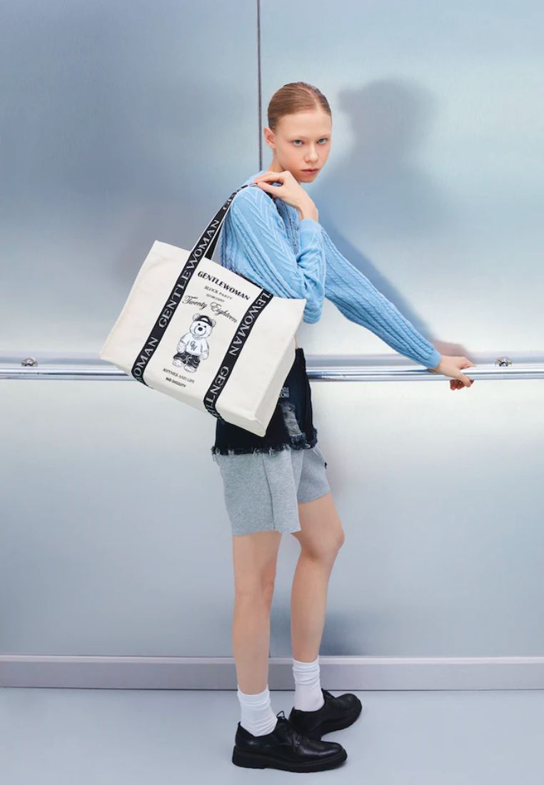 Flambé Box Tote