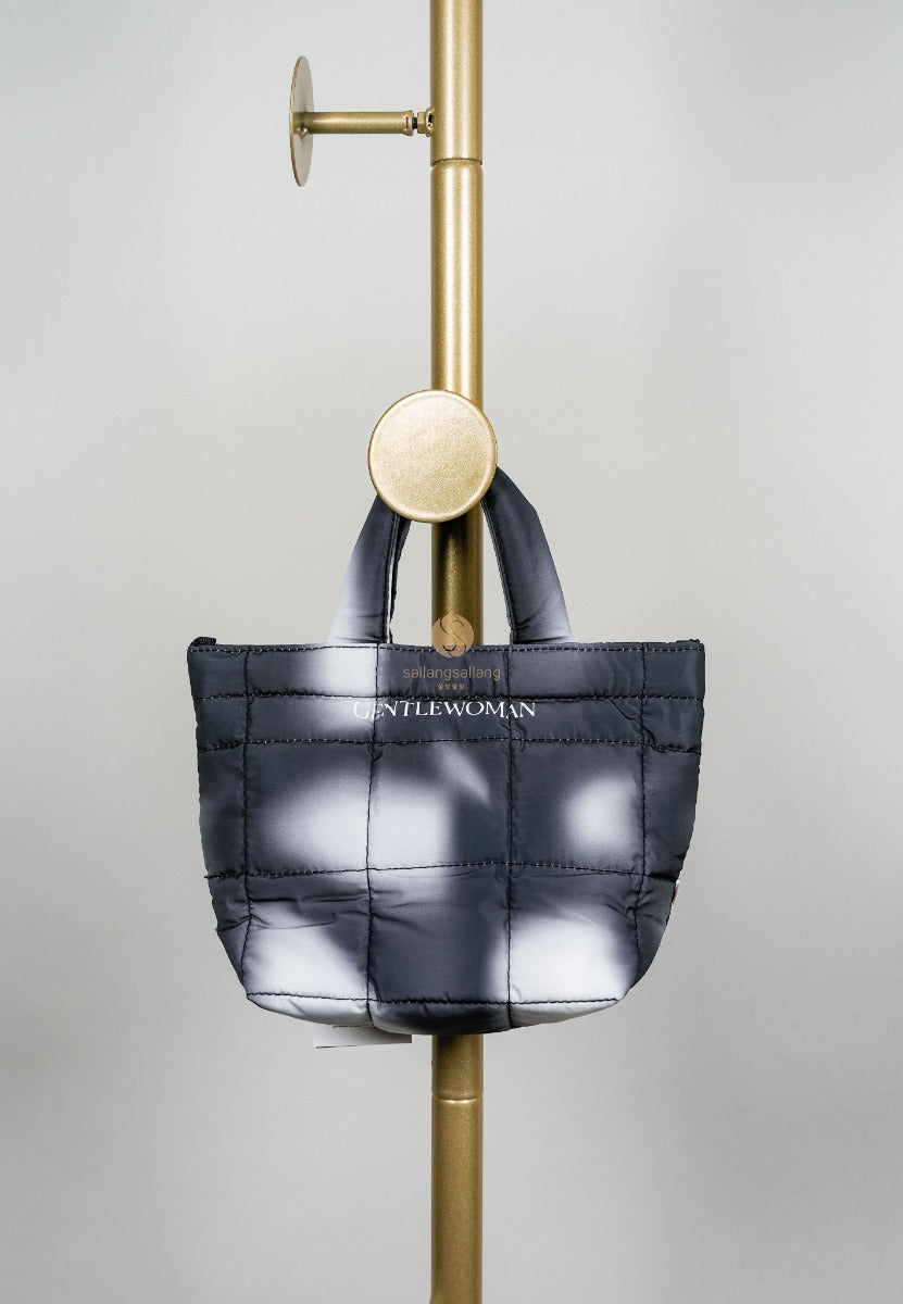 [DEFECT SALE 17] Black Ombre Small Puffer Bag