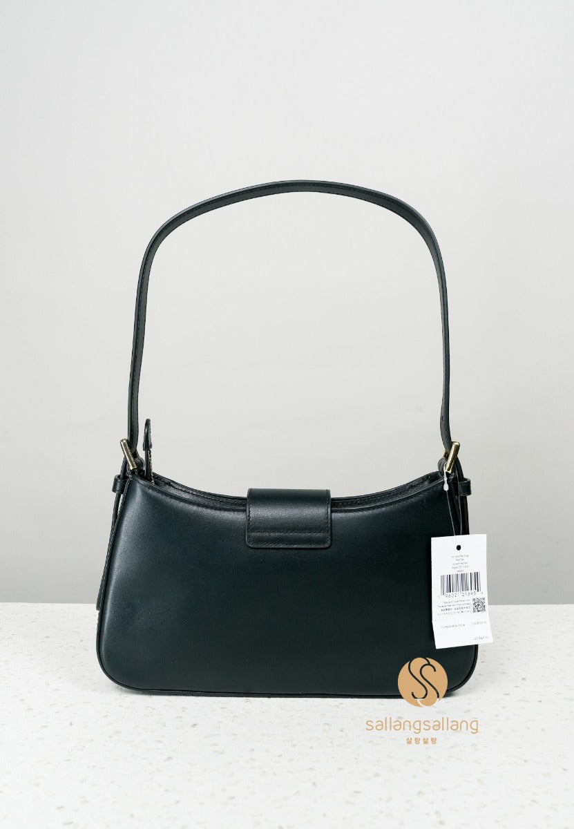 [DEFECT SALE 04] Reegan Small Shoulder Bag Black