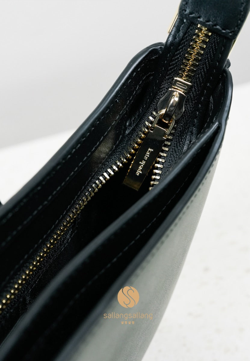 [DEFECT SALE 04] Reegan Small Shoulder Bag Black