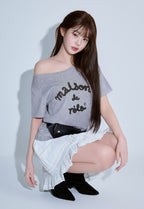 Maison De Rola Embroidery Off Shoulder T-Shirt Gray