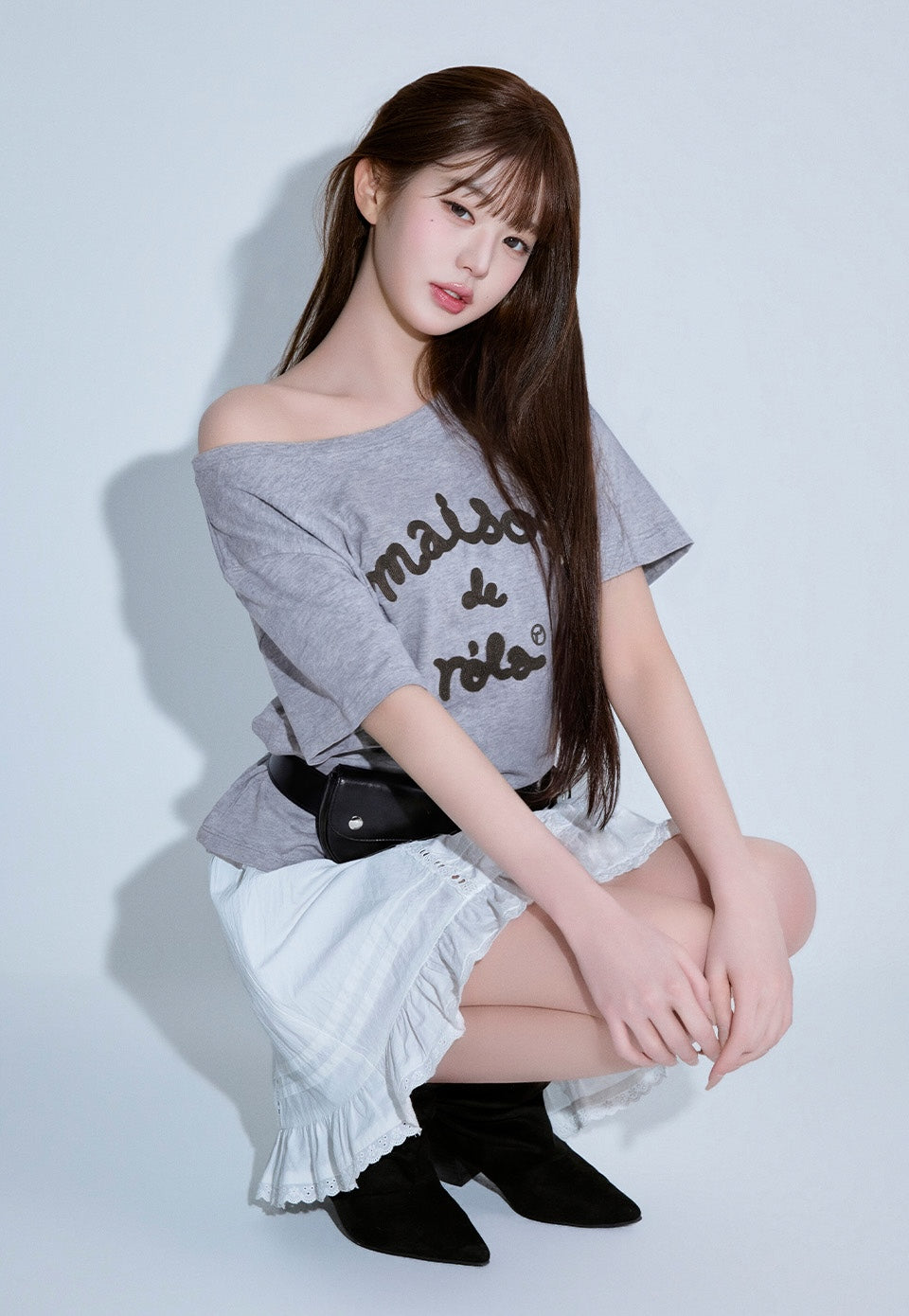 Maison De Rola Embroidery Off Shoulder T-Shirt Gray