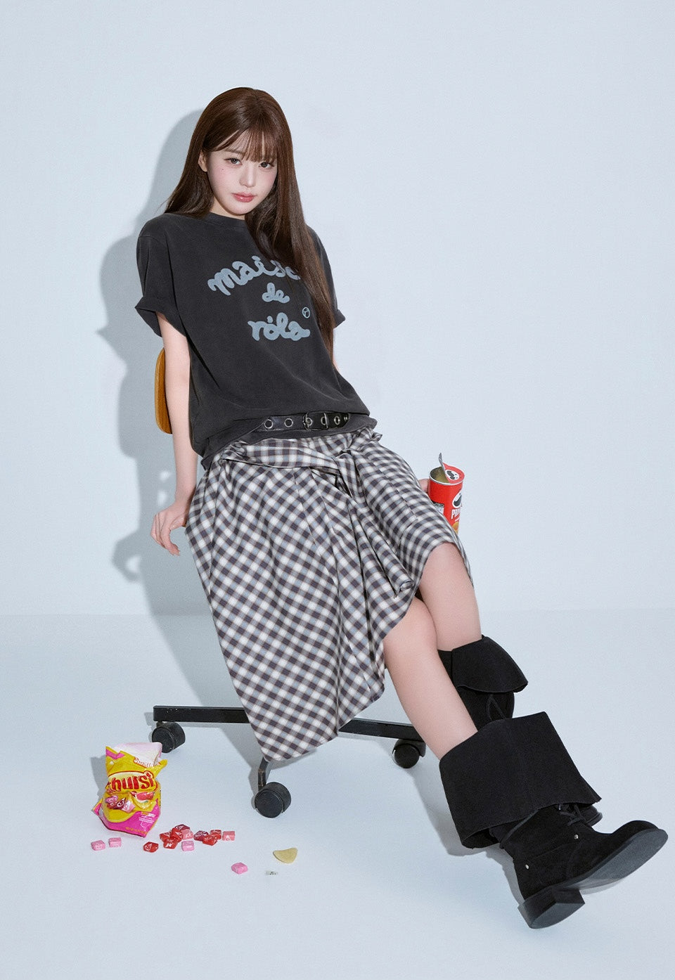 Maison De Rola Embroidery Pigment Loose Fit T-Shirt Charcoal