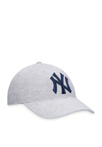 NY YANKEES Fanatics Branded Heather Gray Logo Adjustable Hat