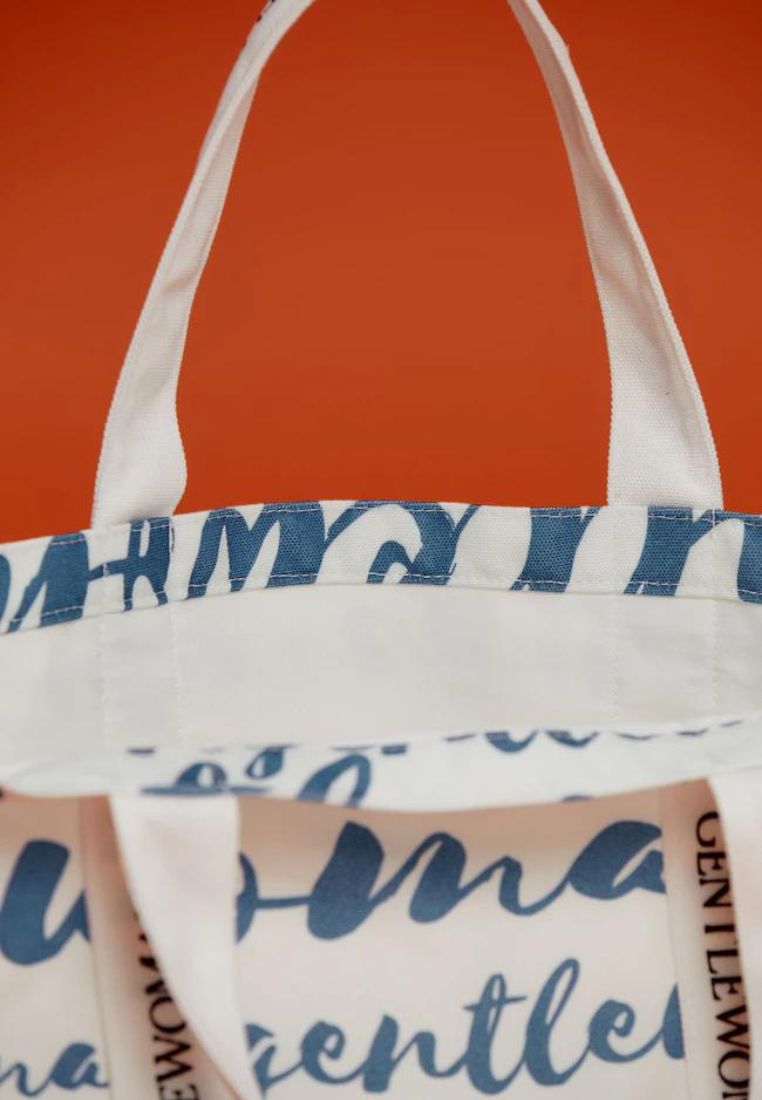 Ocean Wave Box Tote