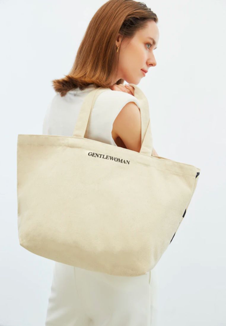 Plain Wall Tote