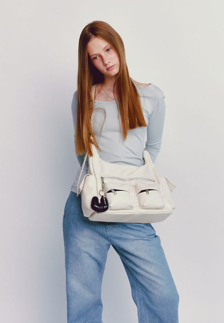 Pocket Mug Bag L Nappa Ivory