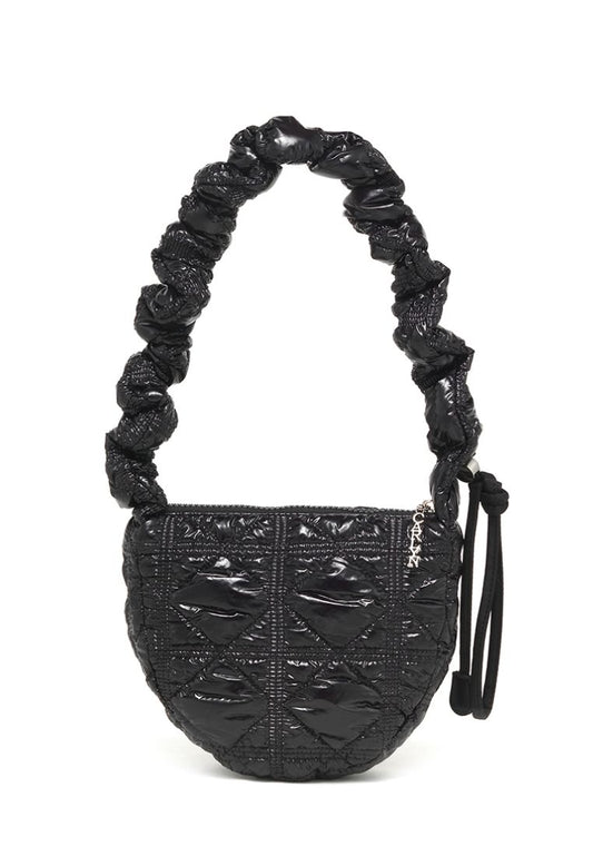 Poing Black