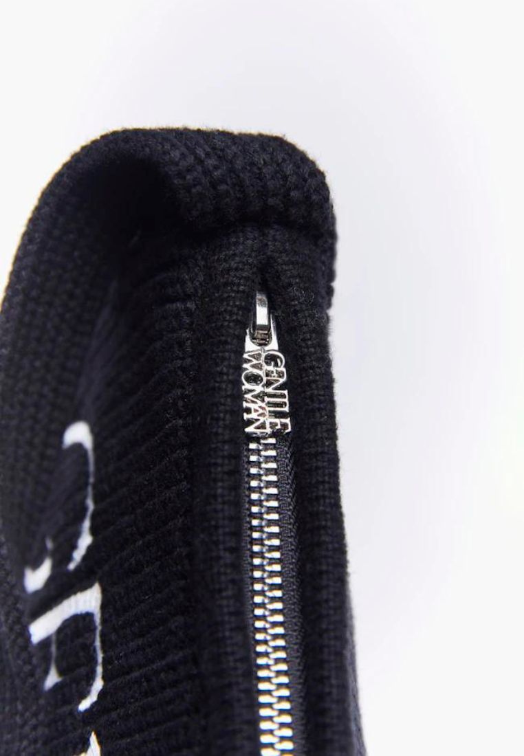 Preppy Knit Shoulder Bag Black