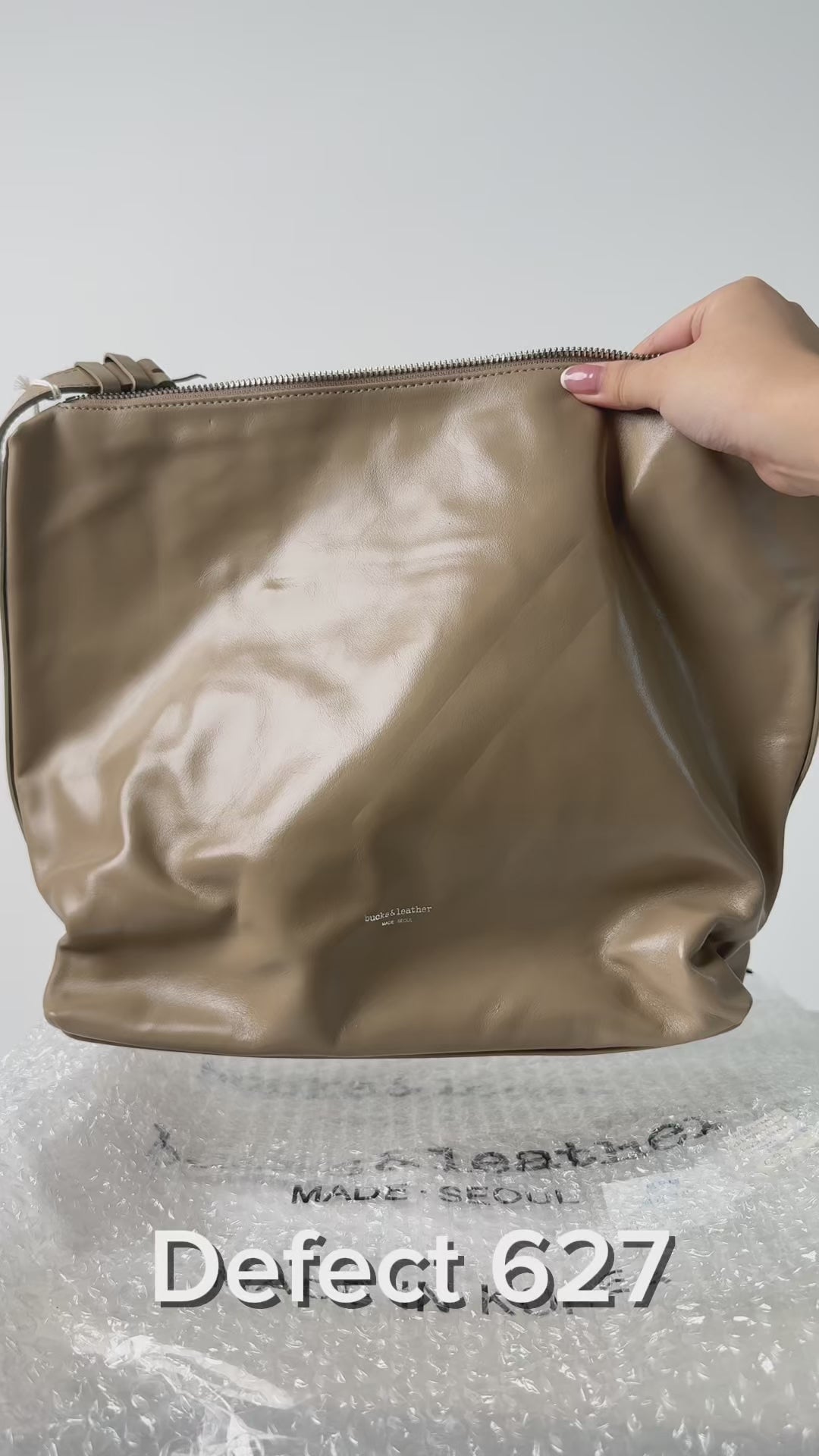 Low Bag Pull-Up Taupe